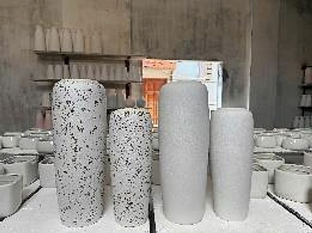 Bom Chân Vuông